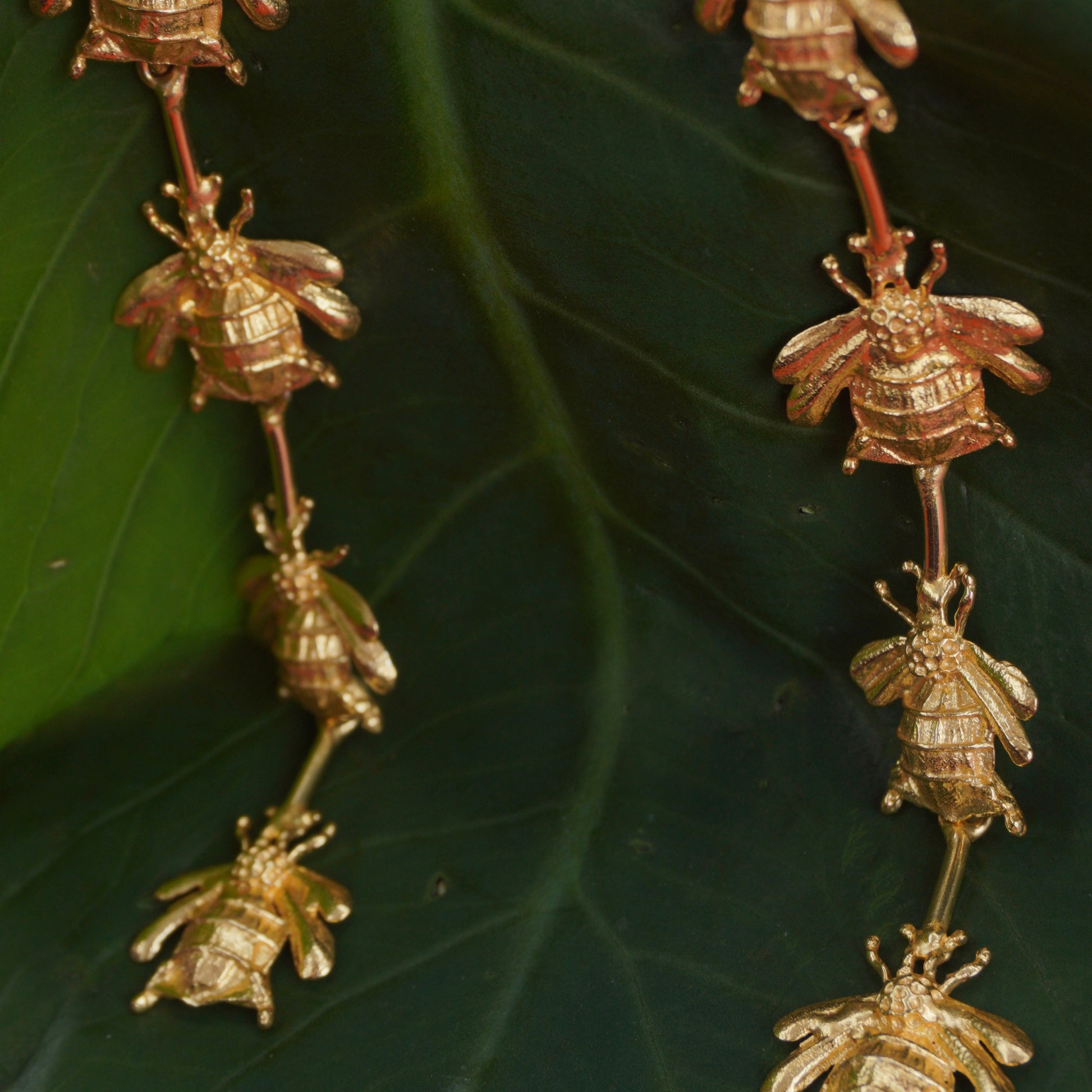 Hive Fall Dangler
